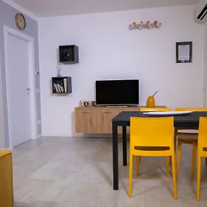 La Casa Sul Naviglio Di Debora Appartamento
